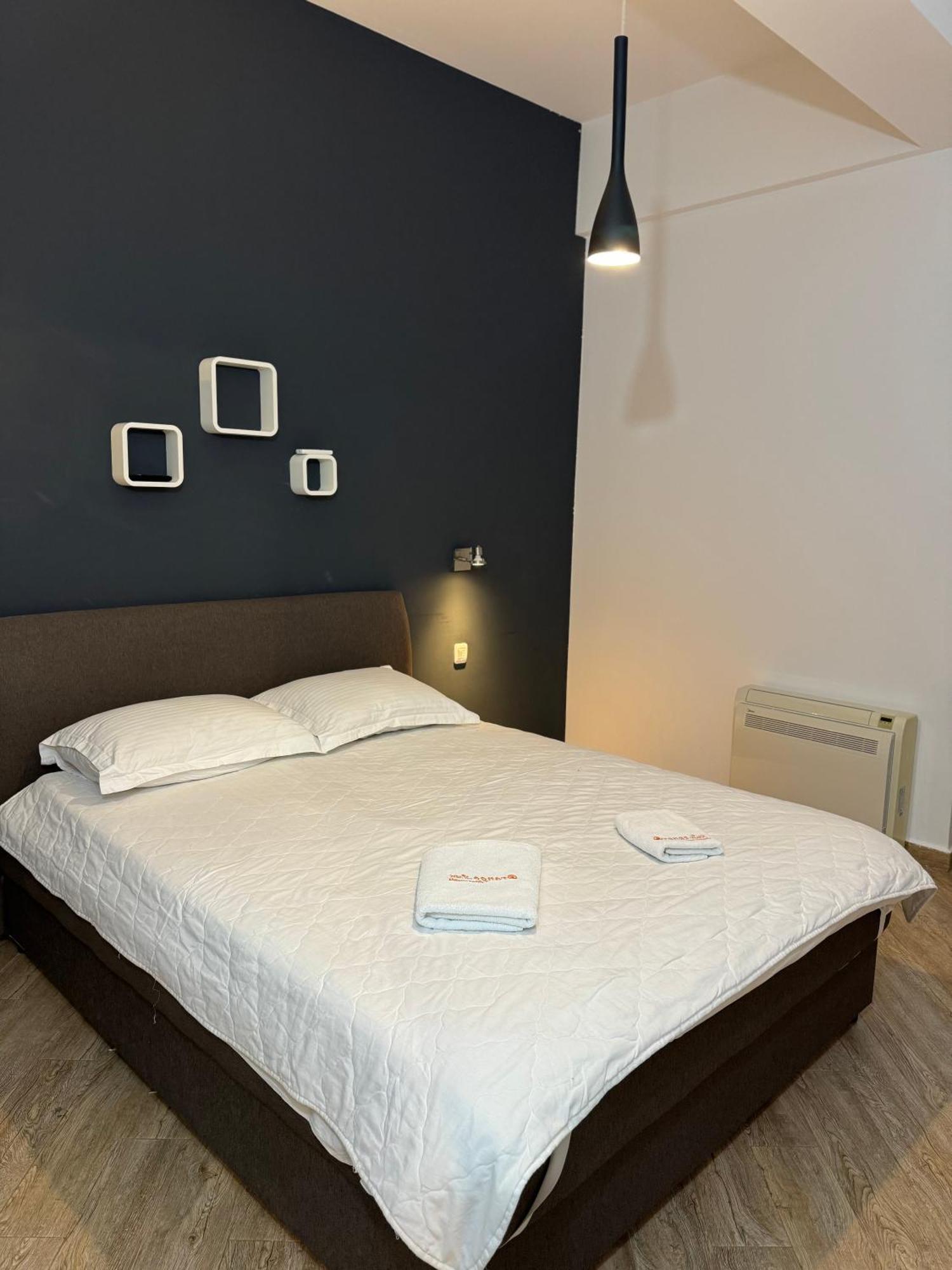 Orange 5 Apartment Budva